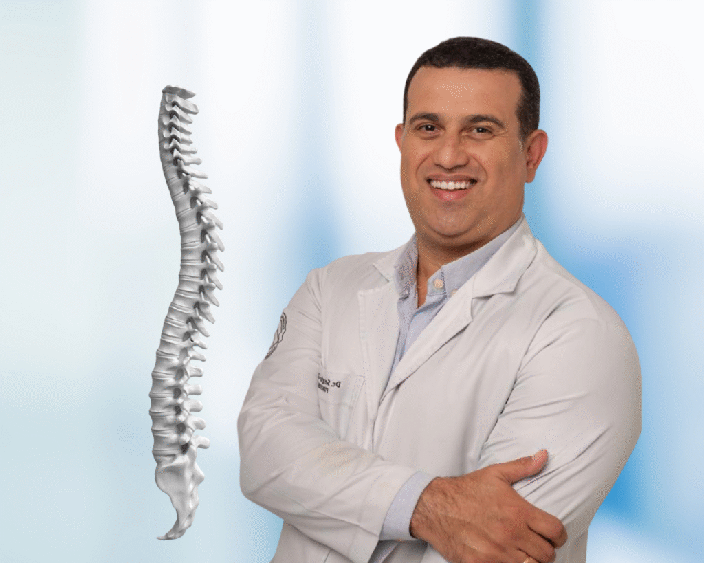 especializado em coluna vertebral cervical e lombar